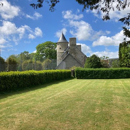 Manoir De La Foulerie Bed & Breakfast Ancteville Bagian luar foto