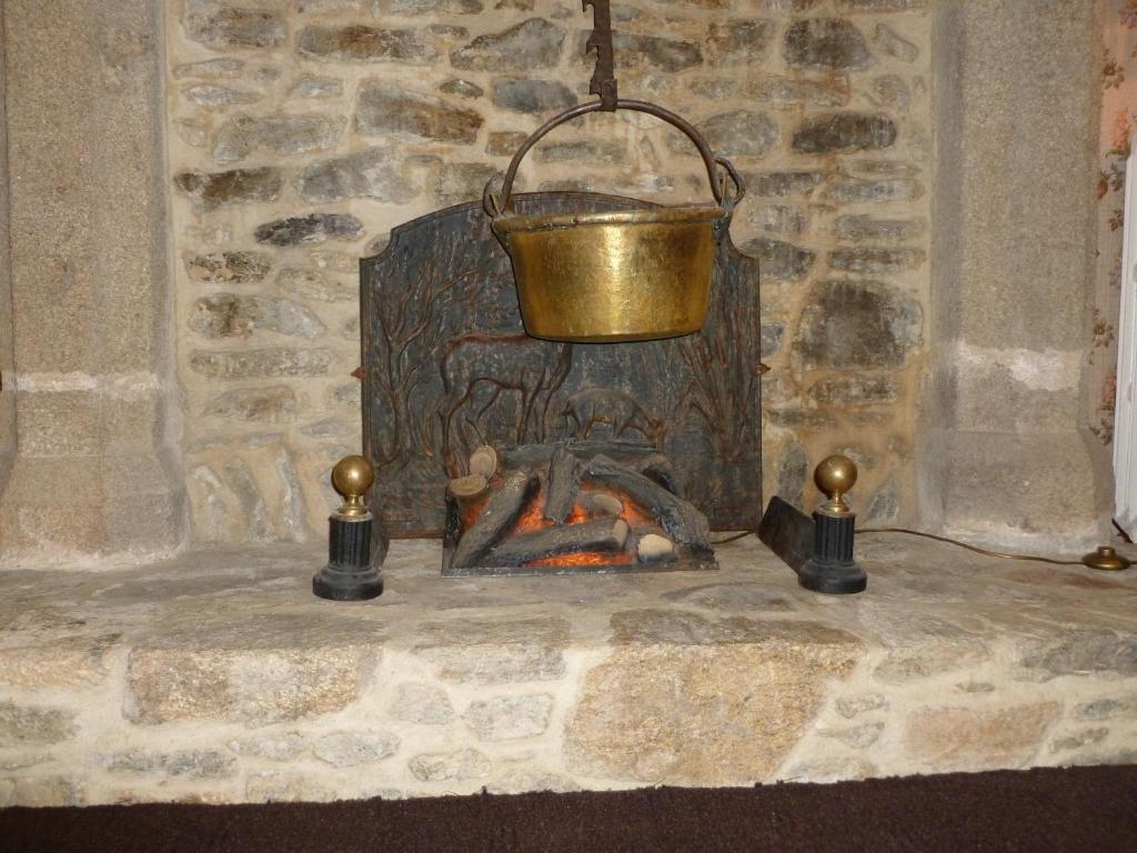 Manoir De La Foulerie Bed & Breakfast Ancteville Ruang foto