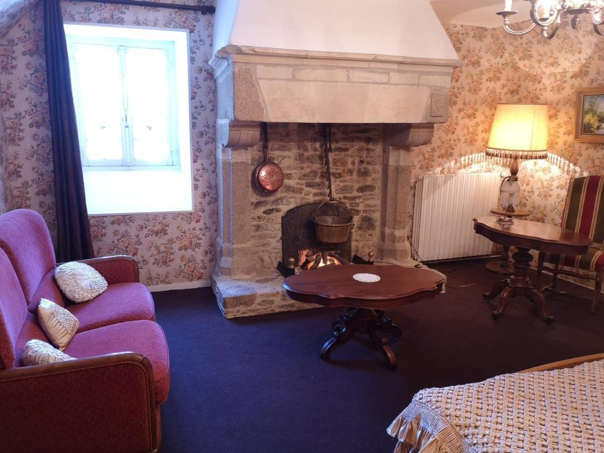 Manoir De La Foulerie Bed & Breakfast Ancteville Bagian luar foto